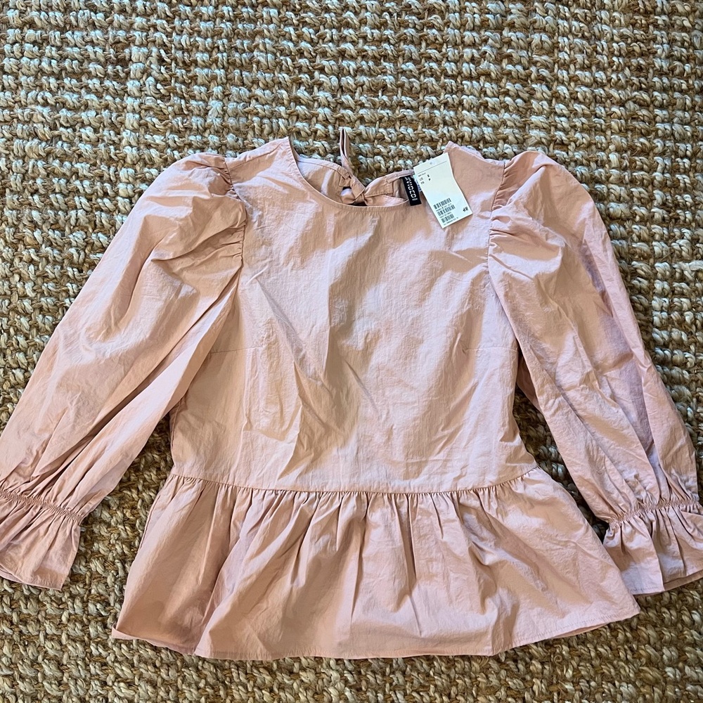 H&M Pink Long Sleeve Peplum Blouse Size Small NWT